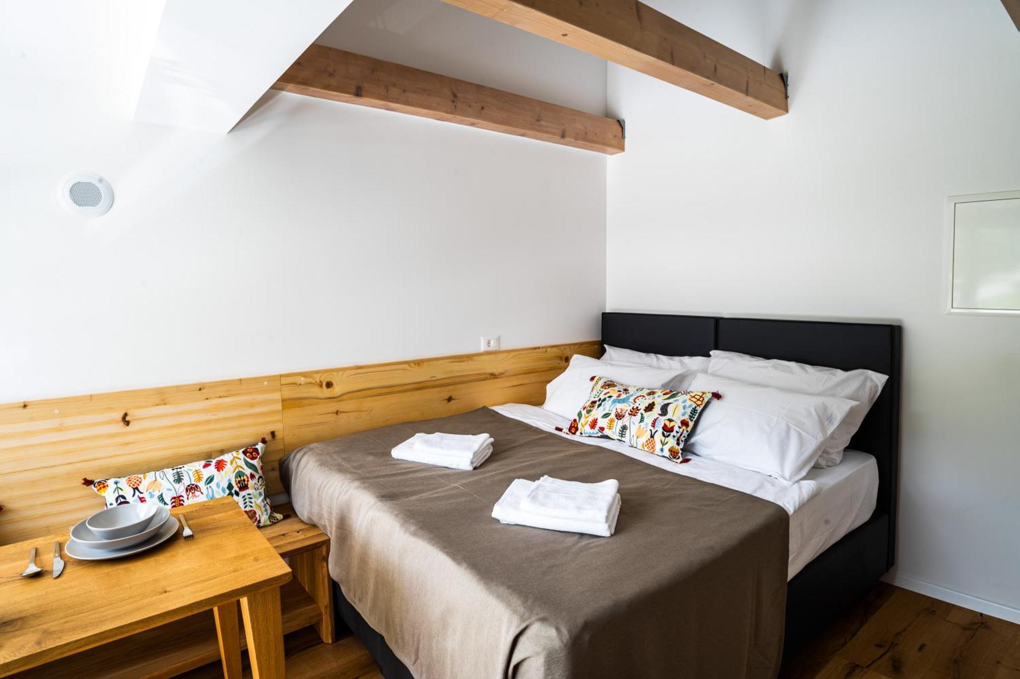 Appartamento Lucka Bled Quiet Location, Free Bikes, Big Garden, Doctor Esterno foto