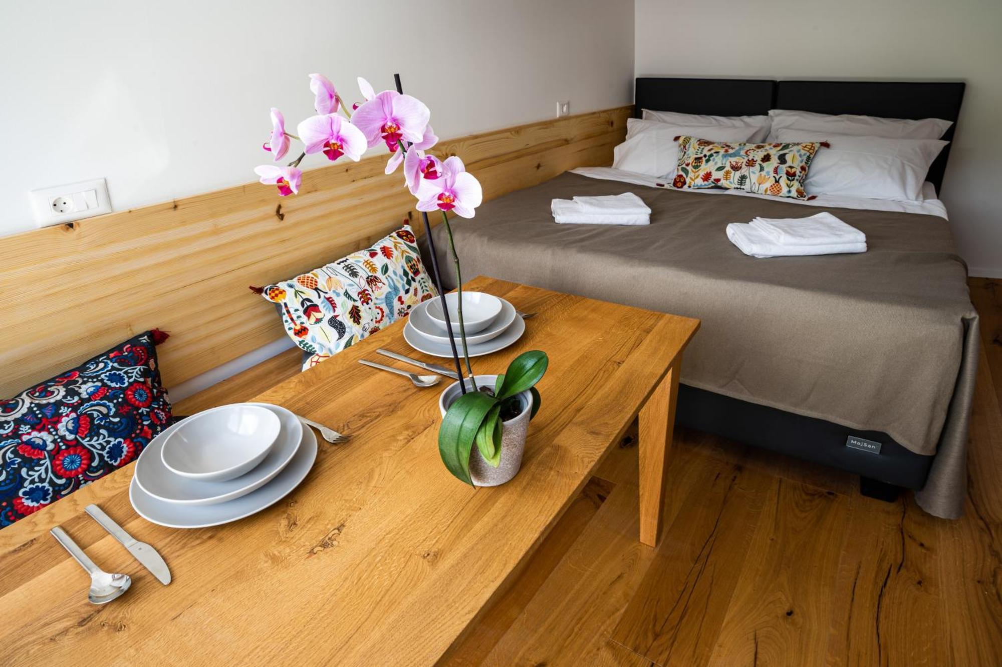 Appartamento Lucka Bled Quiet Location, Free Bikes, Big Garden, Doctor Esterno foto