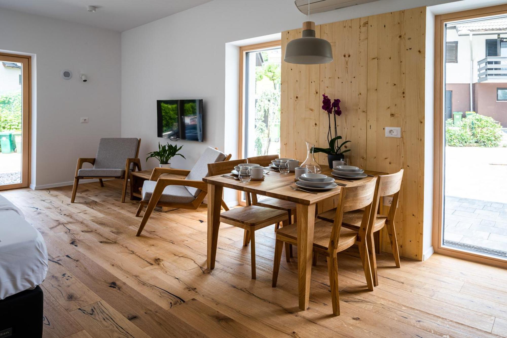 Appartamento Lucka Bled Quiet Location, Free Bikes, Big Garden, Doctor Esterno foto
